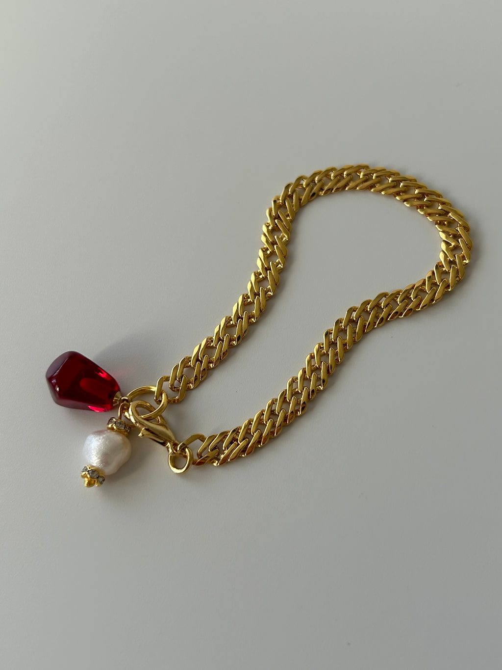 Nar Tanesi/İnci Charm Zincir Bileklik