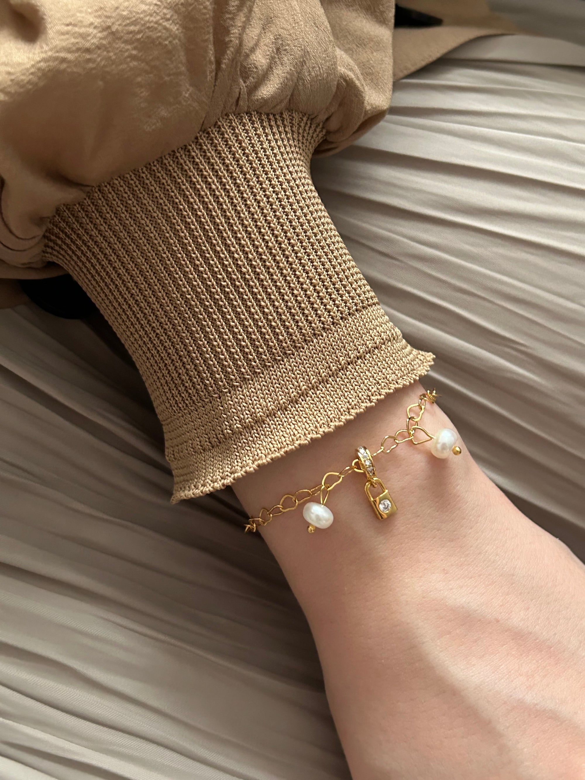 Zirkon Kilit/İnci Charm Kalp Zincir Bileklik
