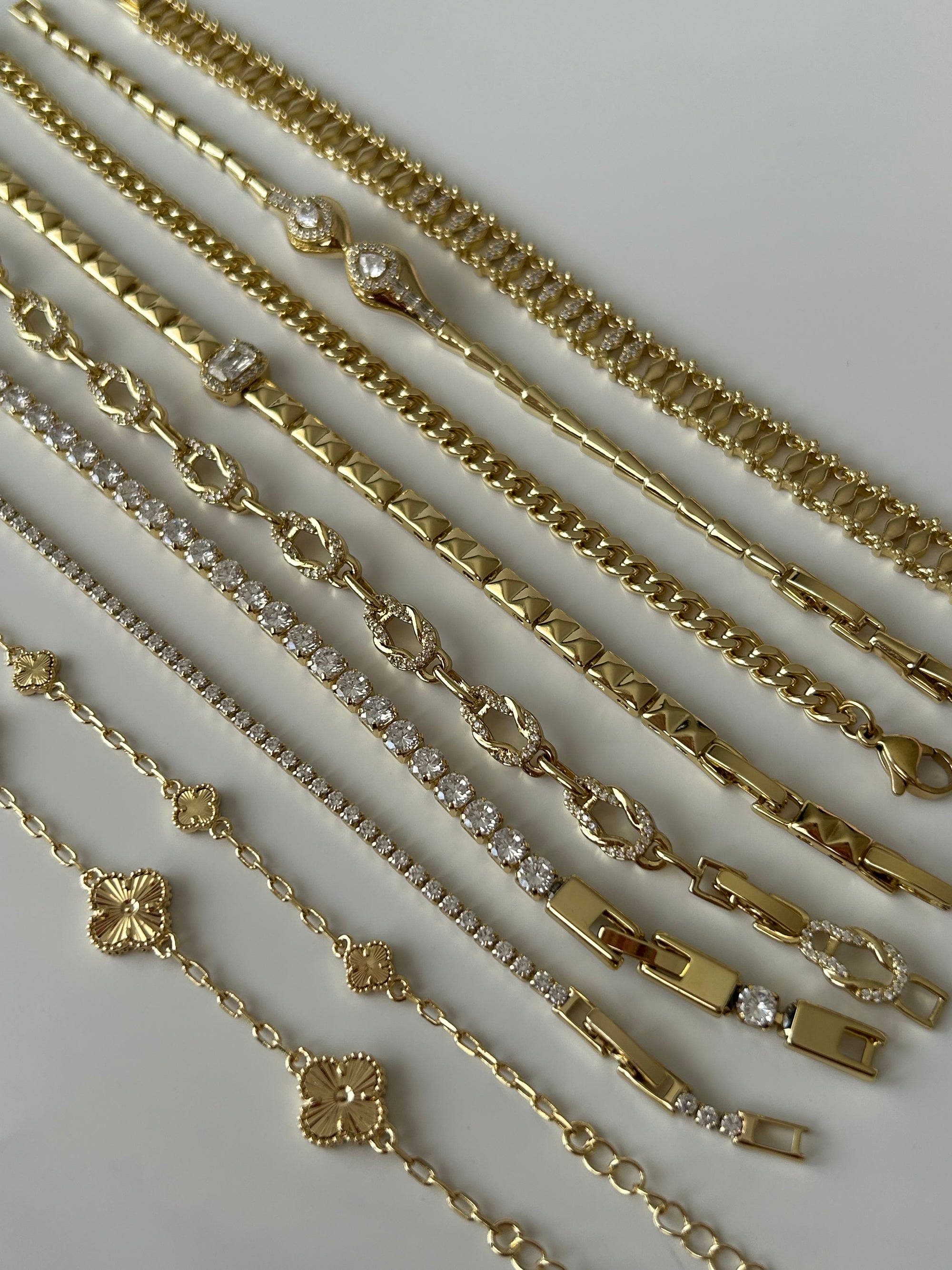 Xuping Su Yolu Bileklik (5mm)