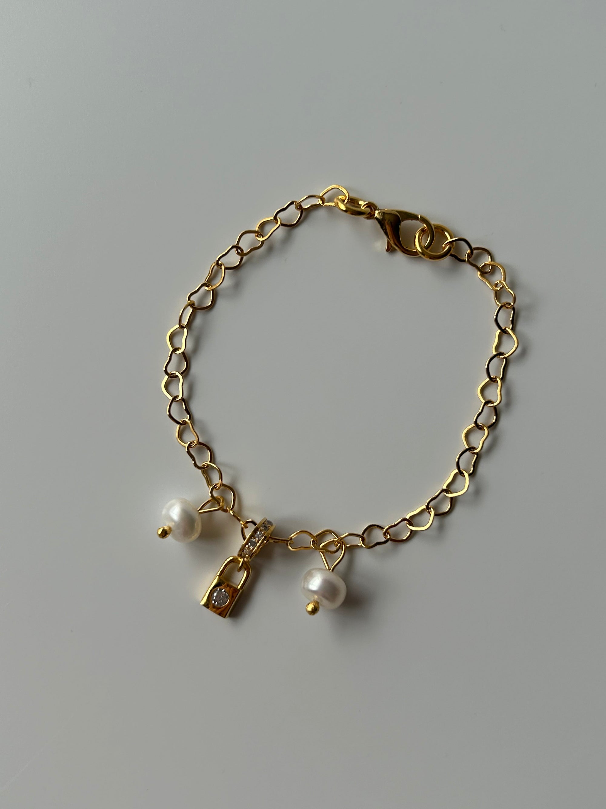 Zirkon Kilit/İnci Charm Kalp Zincir Bileklik