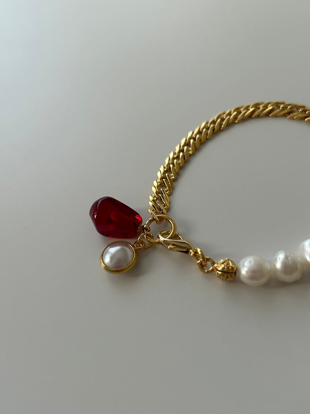 Nar Tanesi/Beyaz Cam Charm İnci/Zincir Bileklik