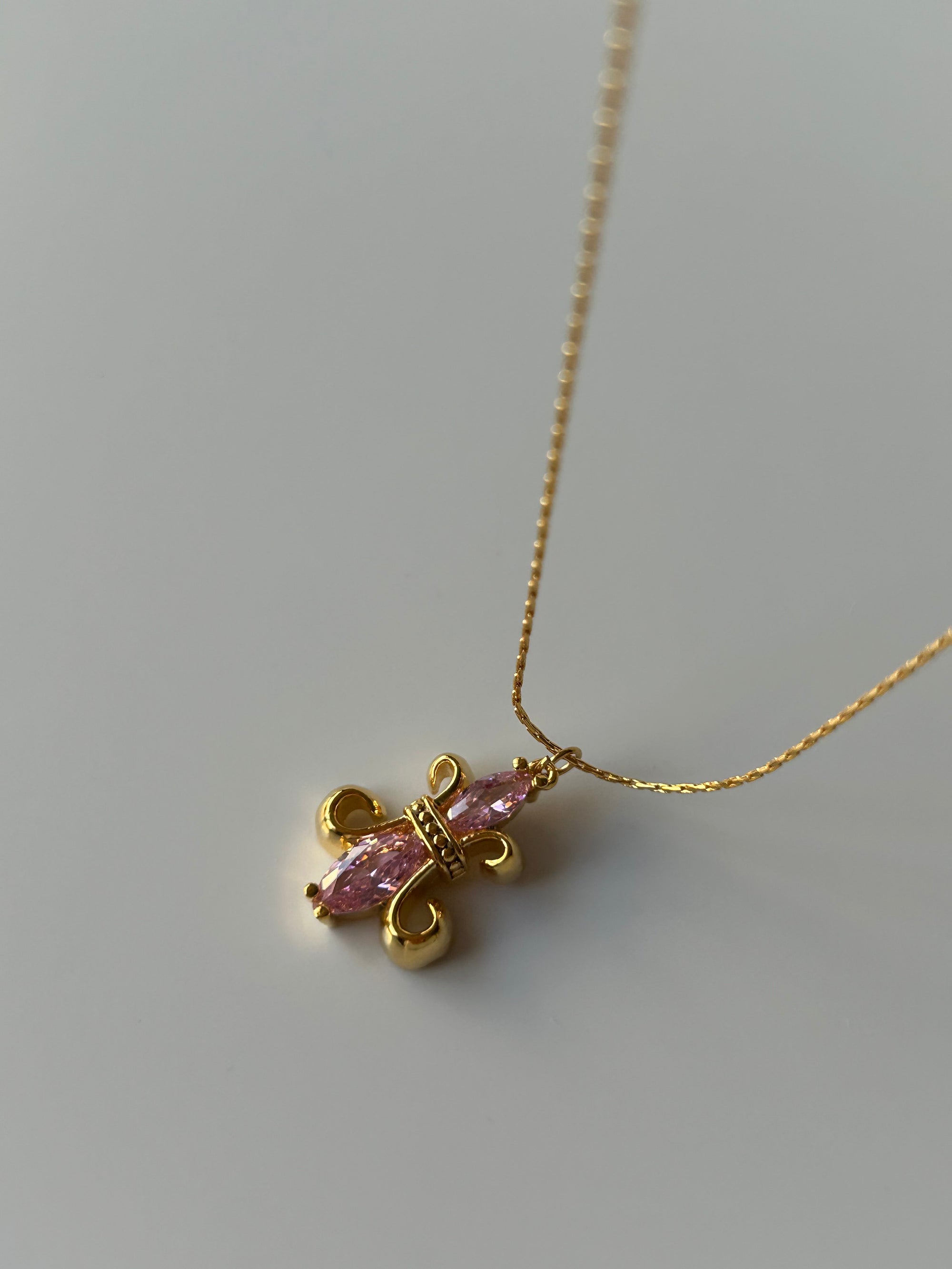 Fransız Zambağı Charm Kolye
