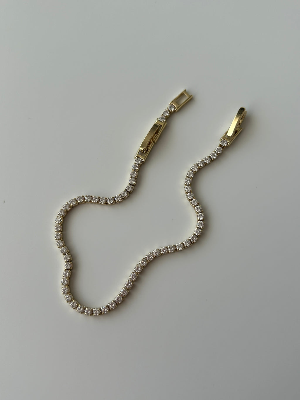 Xuping Su Yolu Bileklik (2mm)