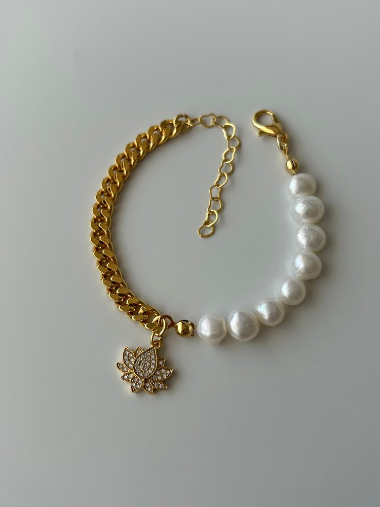 Zirkon Lotus Çiçek Charm İnci/Zincir Bileklik